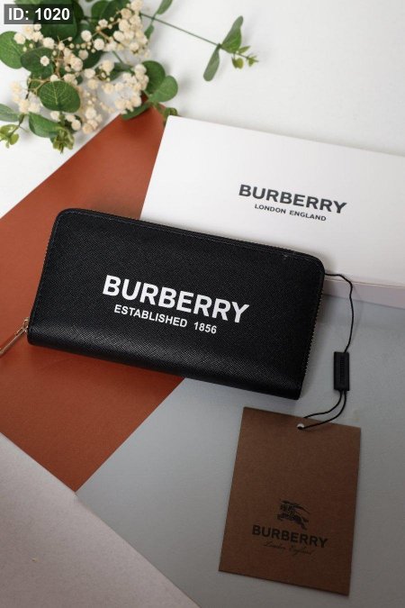 جزدان فراطة كبير - ماركة شامل علبة - burberry اسود